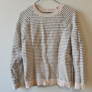Banana Republic Medium Black and Cream Knit Sweater